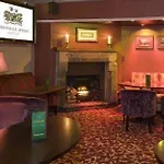 מלון Greville Arms 3*