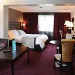 Greville Arms 3*
