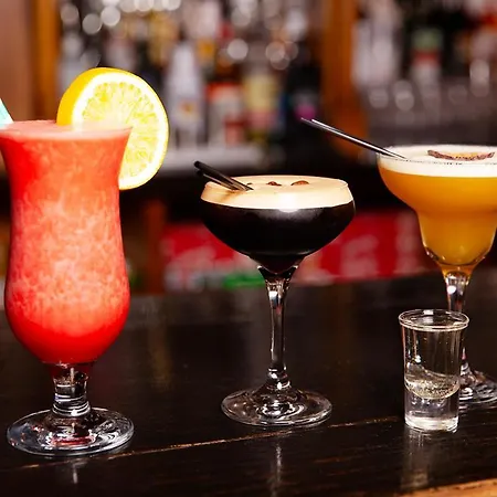 Hotel Greville Arms 3*